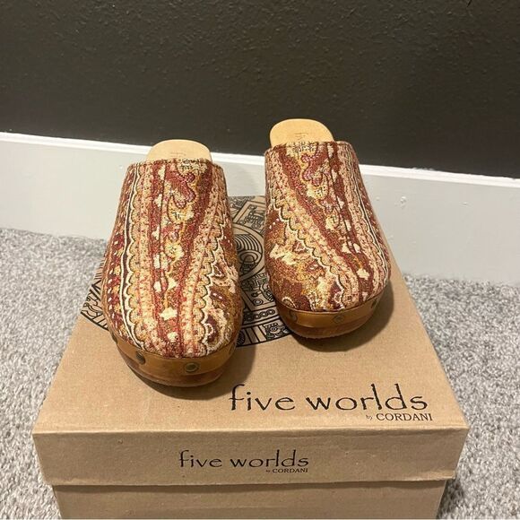 Sundance Five Worlds by Cordani Cyrilla Clogs NEW 7 Brown Multi - Picture 8 of 13